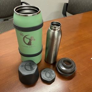 Ceres Chill Zen Green Bottle EUC